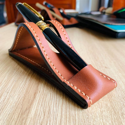 Black Leather Pen Stand