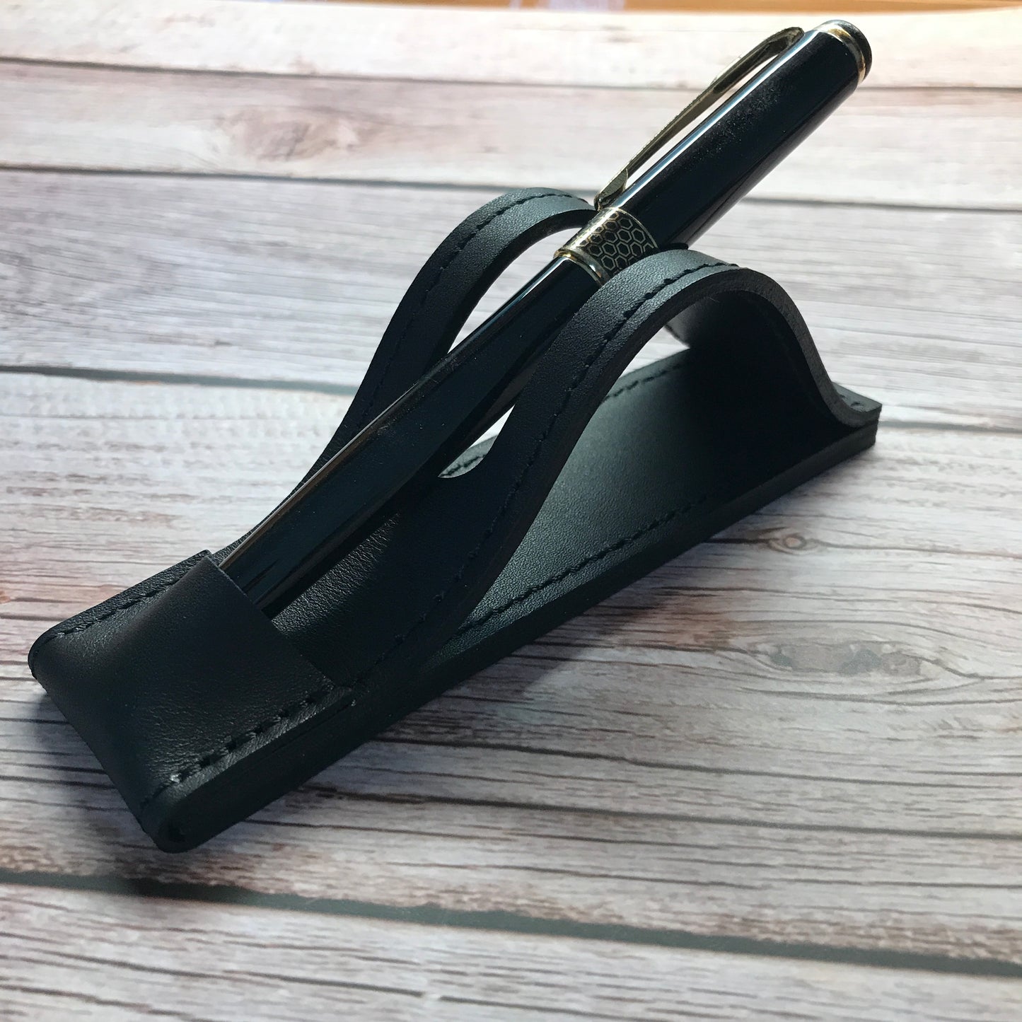 Black Leather Pen Stand